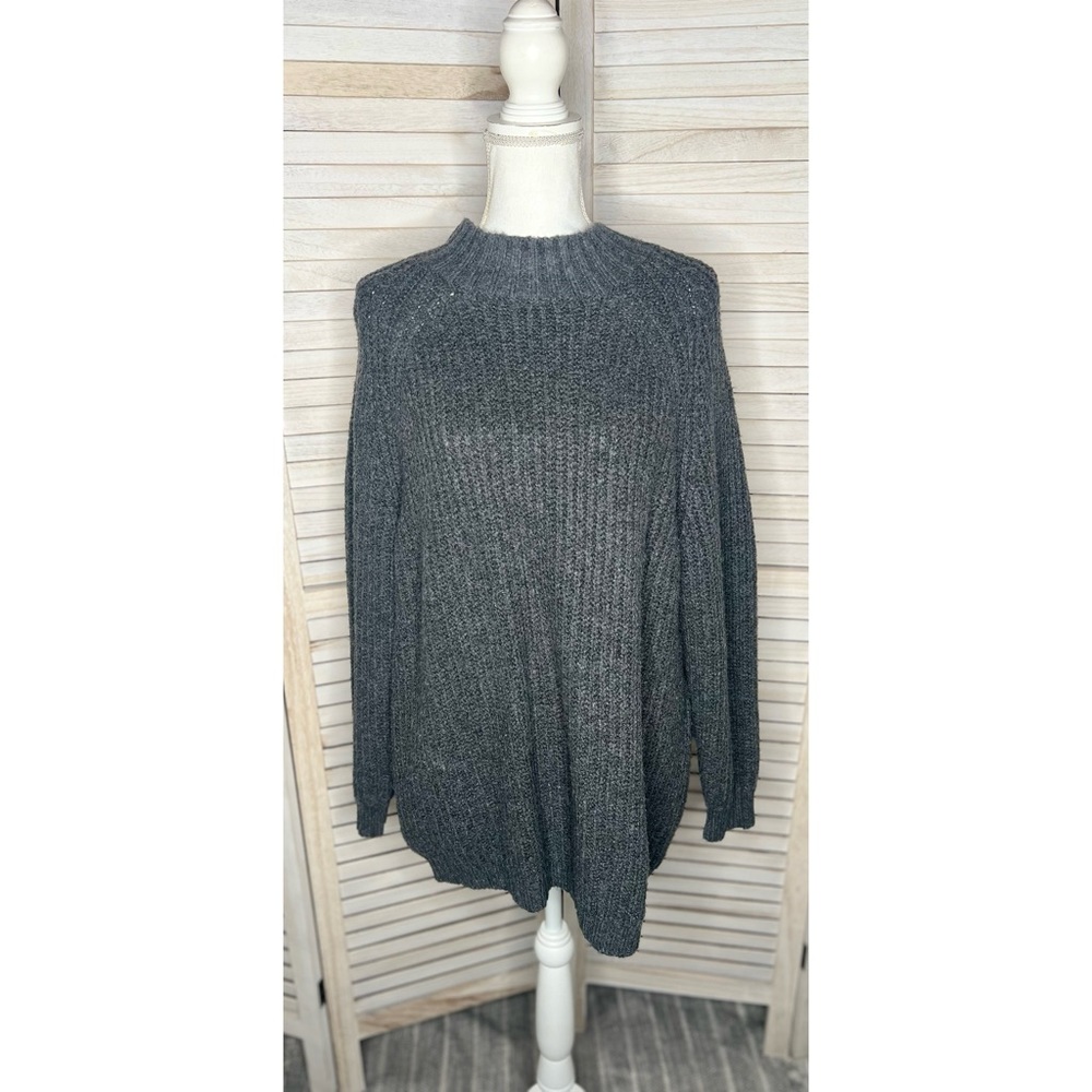 Universal Thread Mock Turtleneck Tunic Sweater - L - EUC!